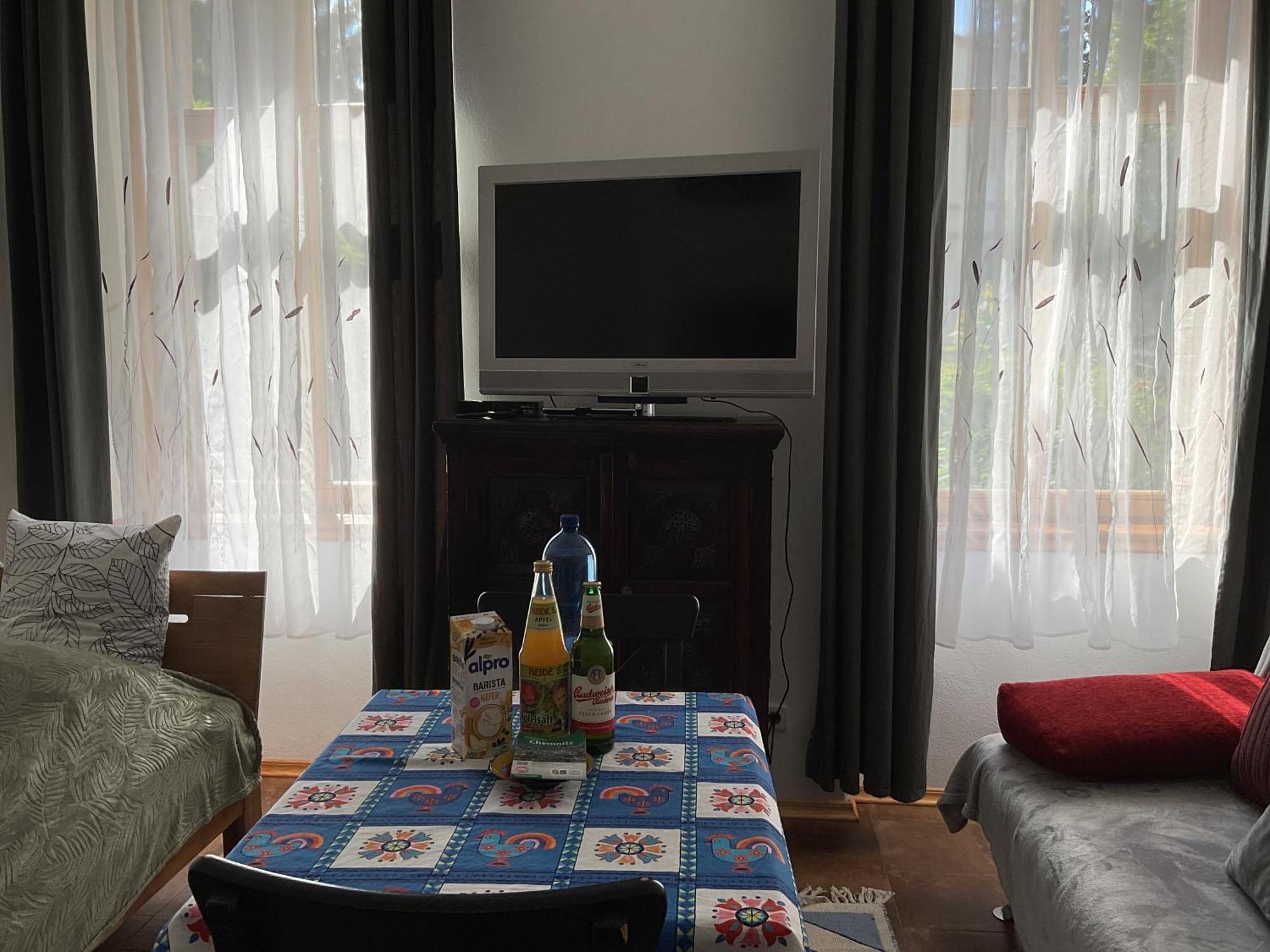 Ferienwohnung von der Herzogshöhe ,WIFI, Netflix, Parkplatz, Kamin, Fussbodenheizung, Thermomix, Babybett Chemnitz Exterior foto